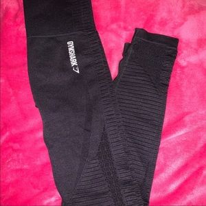 Gymshark Pants & Jumpsuits - Gymshark leggings Gymshark Pants & Jumpsuits - Gymshark leggings